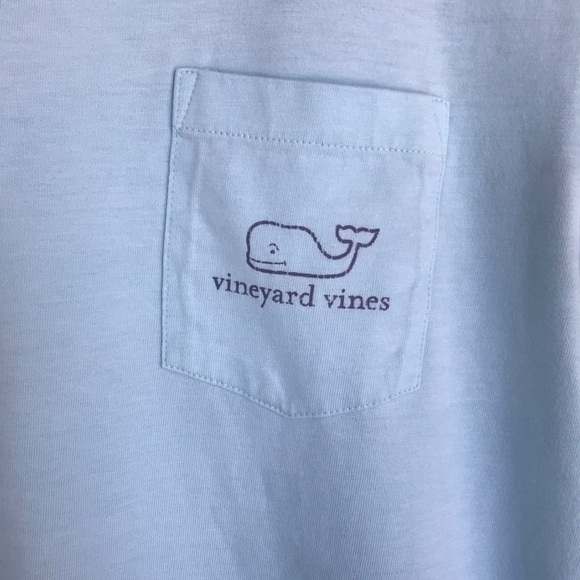 Vineyard Vines Long Sleeve Crewneck Whale Graphic T-shirt - Picture 4 of 9
